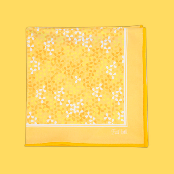 FatCloth Manuel Yellow pocket square with graphic drop-flower design in yellow and white