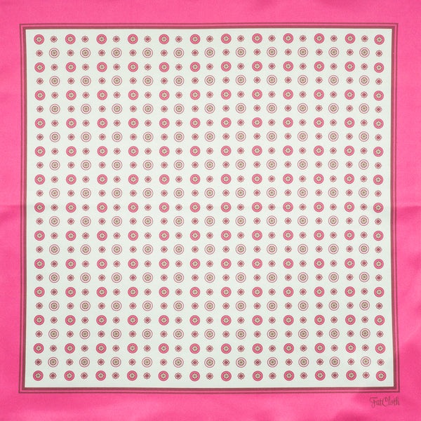 The discreet design of FatCloth Charles pink pocket square combines light mint green to fine pink details in classic style