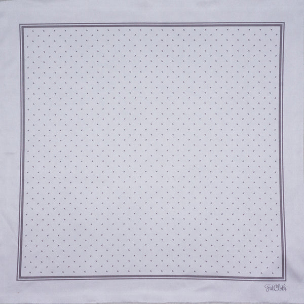 Pocket square Daniel Platinum’s light gray pin dot design is a classic tweaked with FatCloth’s signature drop element