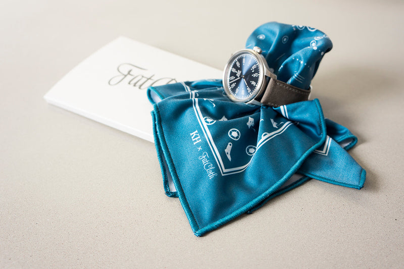 Stylish Indigo FatCloth Pocket Square with gift box and a matching Sarpaneva watch