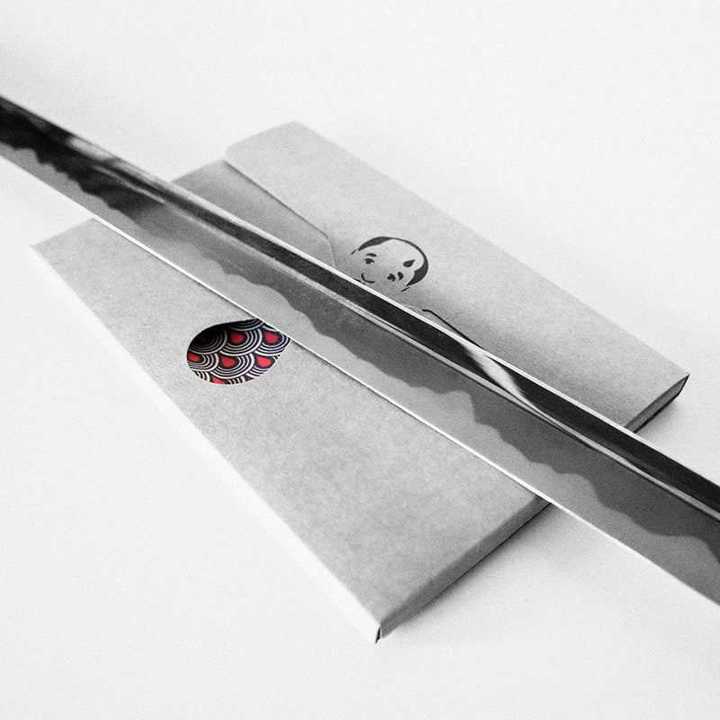 It’s the perfect gift for a modern gentleman – FatCloth Musashi Blood pocket square comes in a stylish cardboard sleeve 